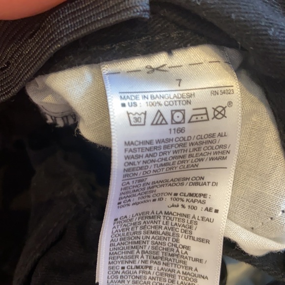 Black pants - Old Navy - 7 - Picture 3 of 4